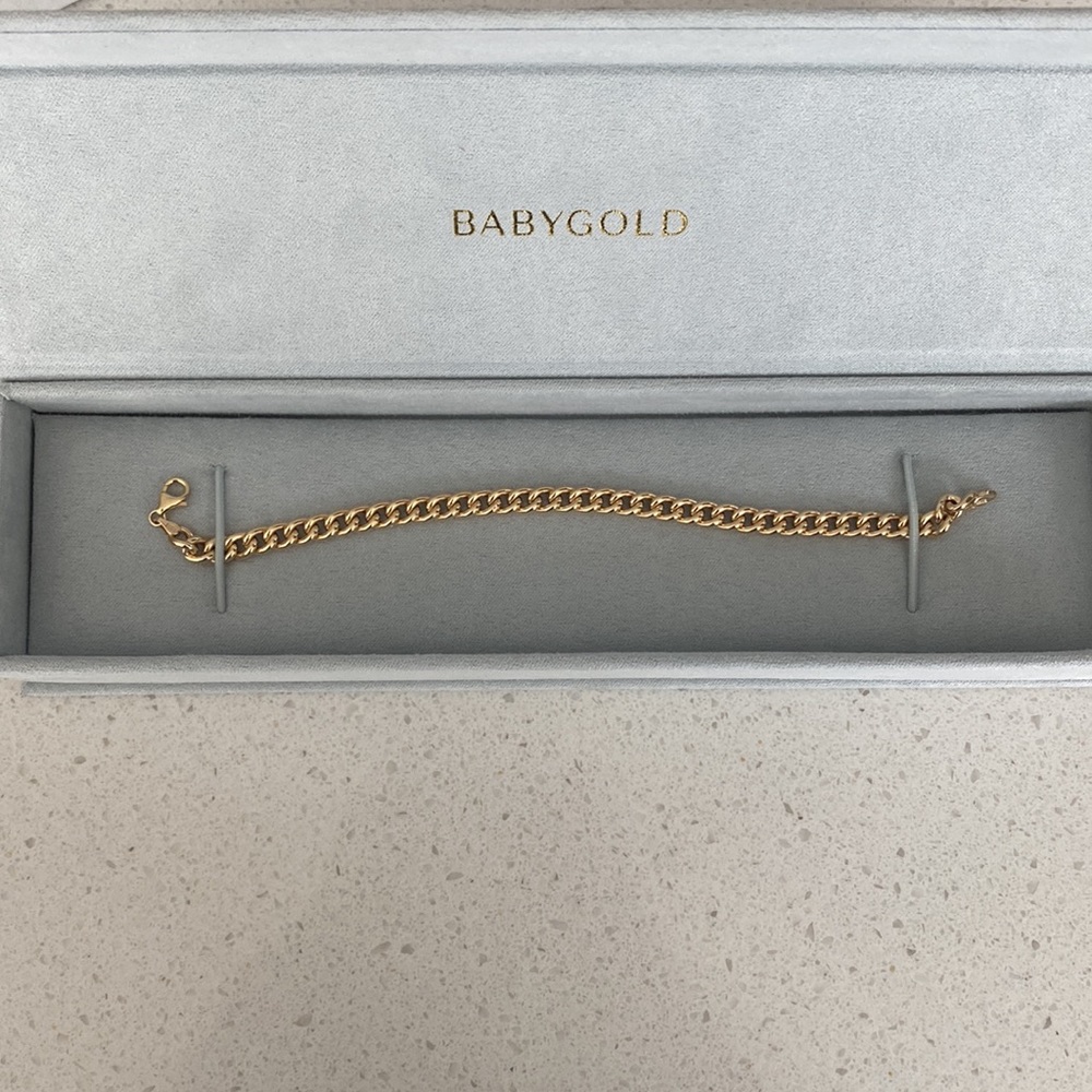 14K gold Cuban Link Bracelet from BABYGOLD